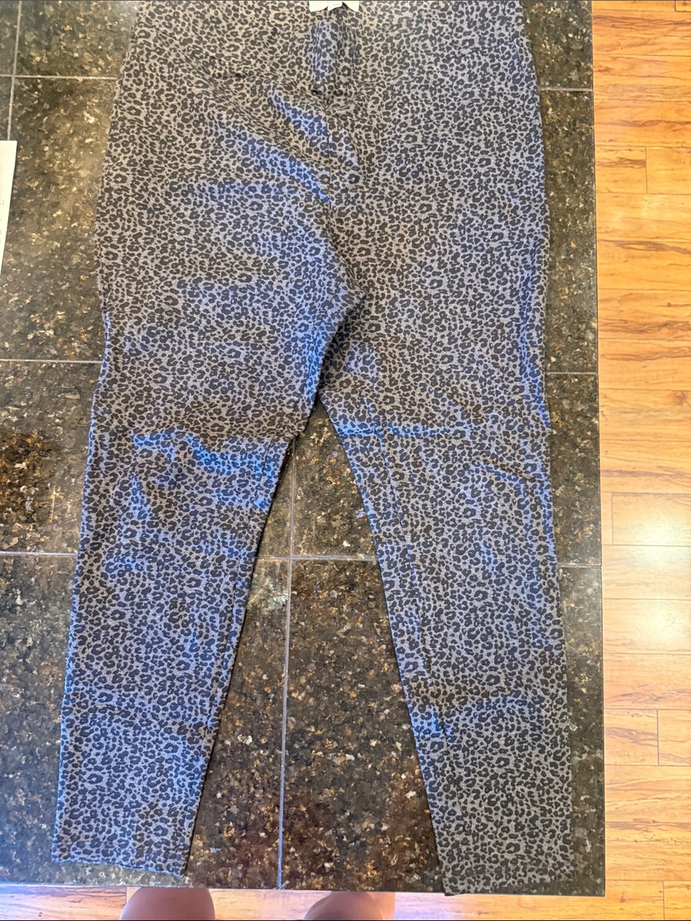 LOFT Gray & Black Leopard Print Stretch Leggings
